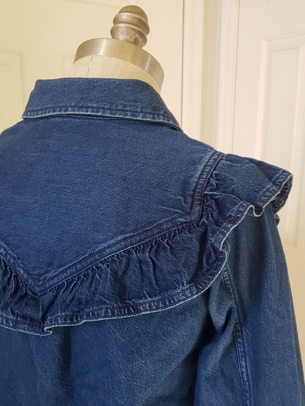American Eagle Ruffle Denim Western Shirt Medium Wash XXS - Picture 6 of 15